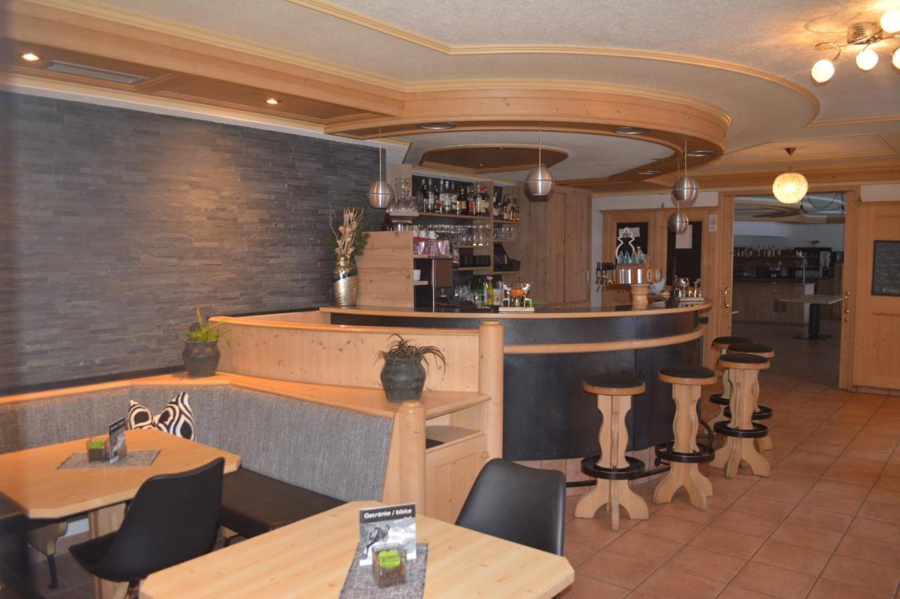 Hotel Sonja Cadipietra Extérieur photo