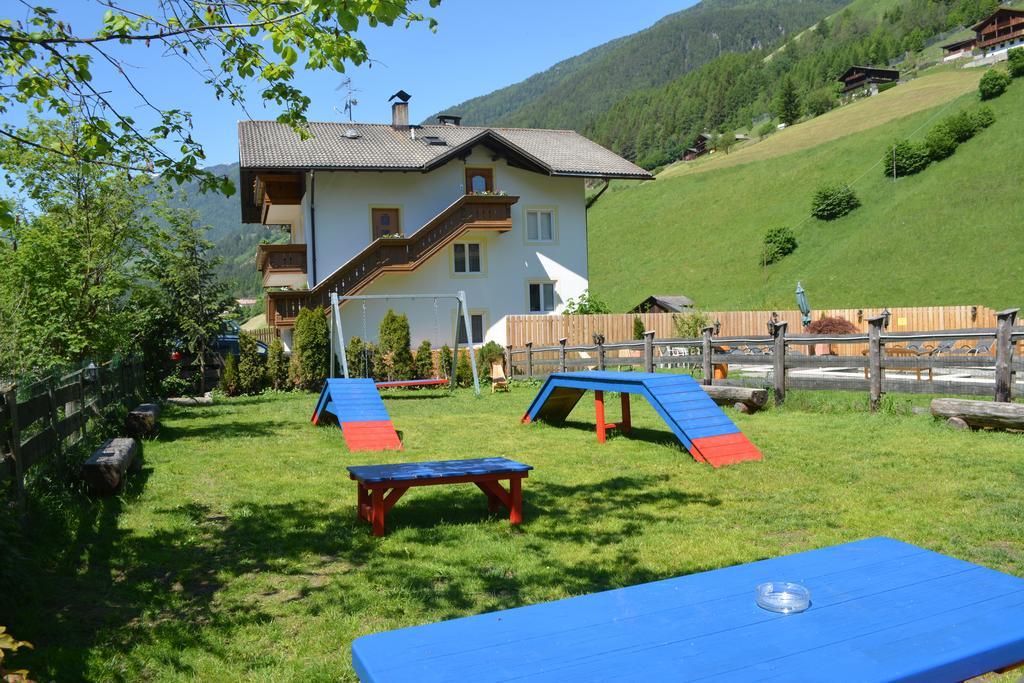 Hotel Sonja Cadipietra Extérieur photo
